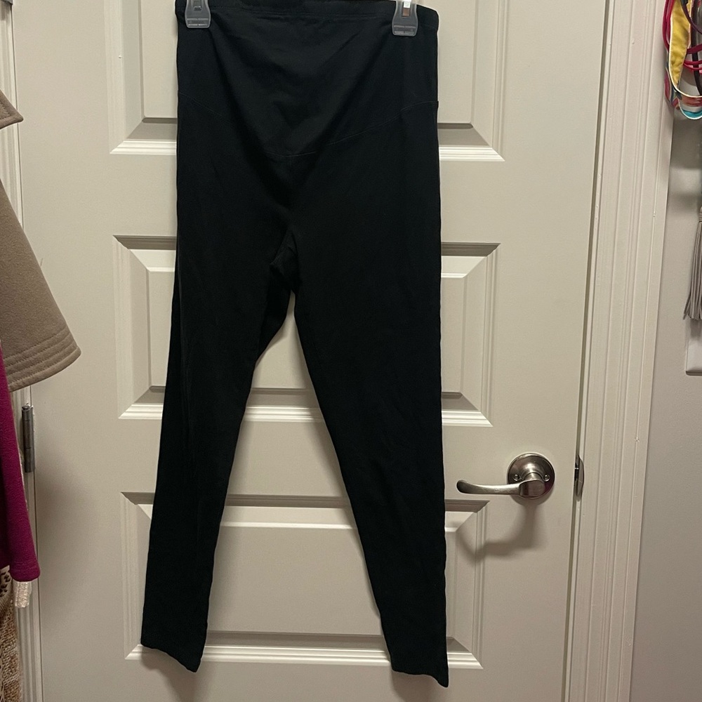 Old Navy maternity leggings sz S